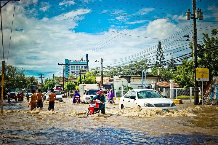 Hujan Lebat Mengakibatkan Banjir Di Jakarta