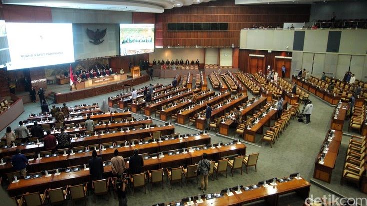 Pimpinan DPR Bertemu Keluarga Afif Maulana