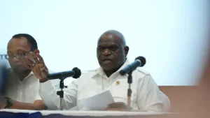 Menteri Pigai Usul Halaman Gedung DPR Jadi Pusat Demokrasi